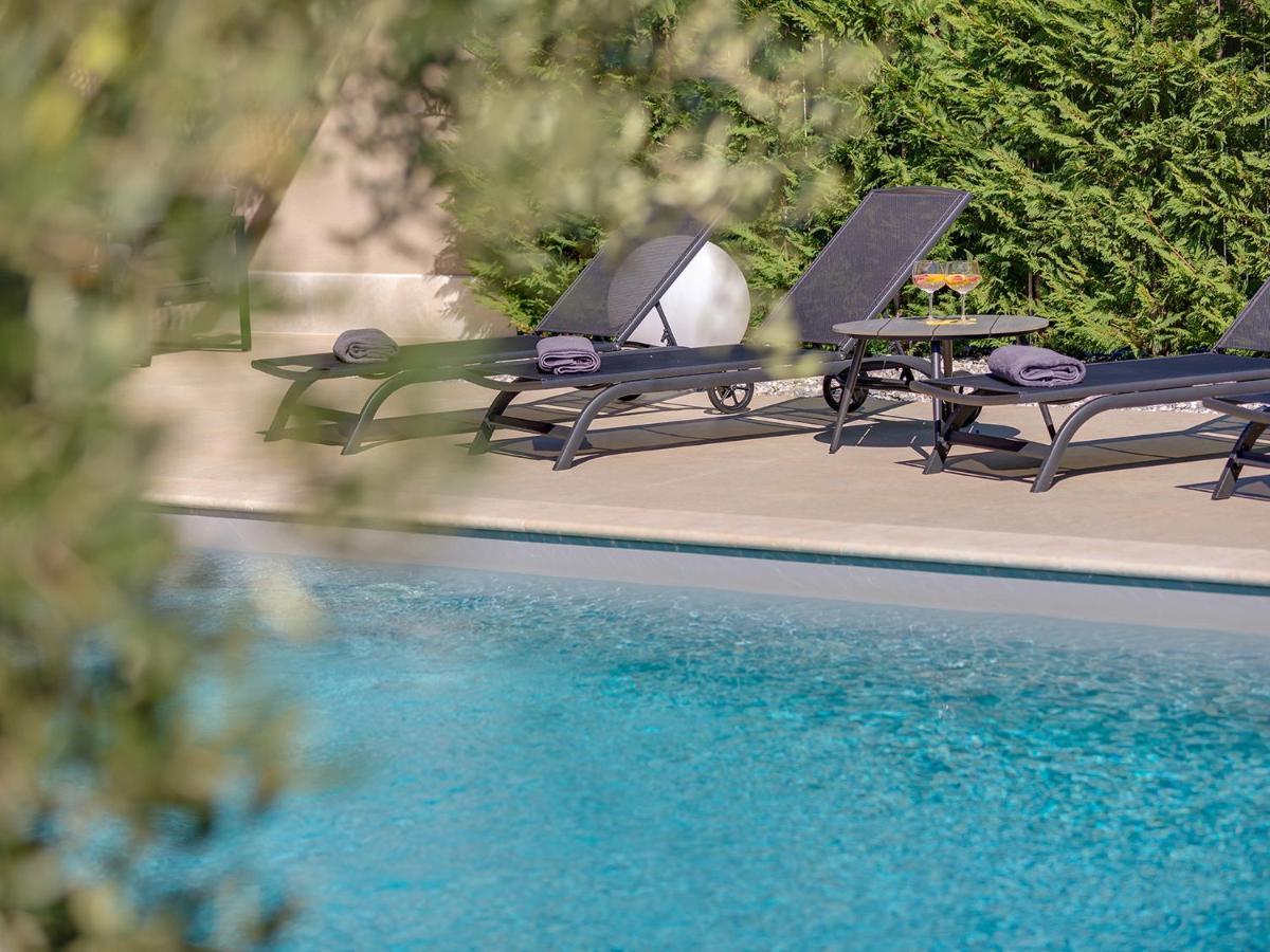 Villa Flora Vabriga Тар Экстерьер фото
